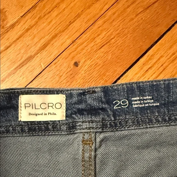 Pilcro Dark Blue Flare Jeans NWT - See Measurements! - Picture 9 of 9